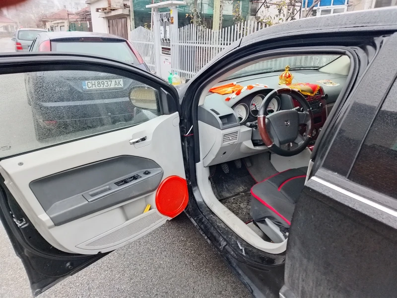 Dodge Caliber 2.0 Дизел, снимка 9 - Автомобили и джипове - 53450766