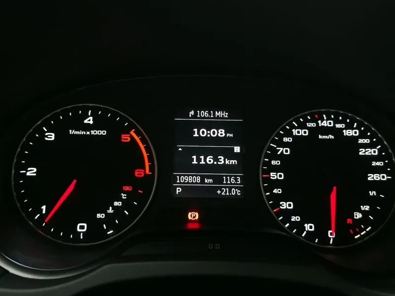 Audi A3 1.6 TDI, снимка 16 - Автомобили и джипове - 54971512