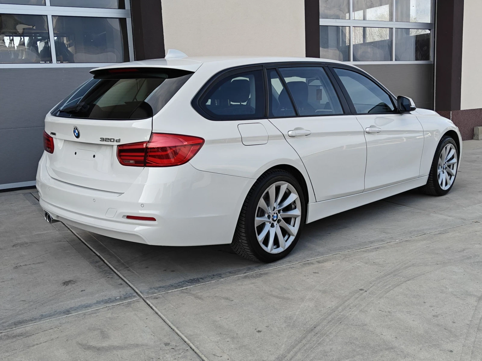 BMW 320 4x4/190.   | Mobile.bg   11