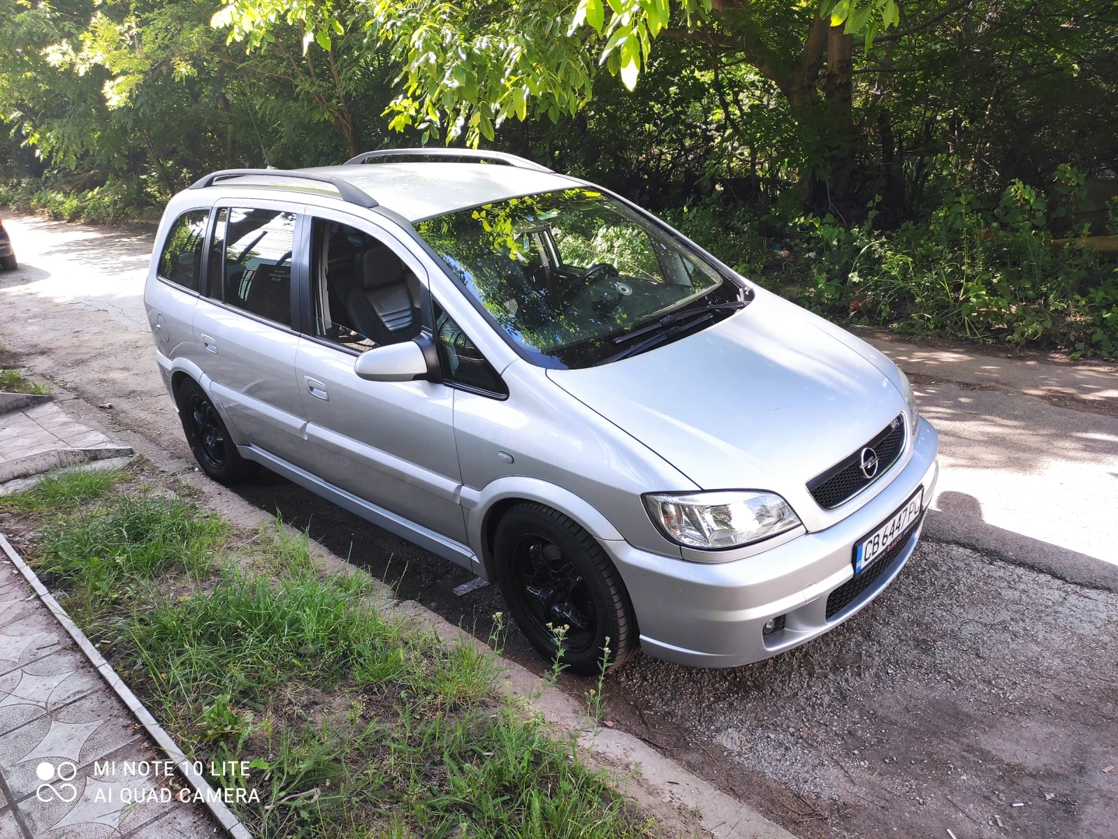 Opel Zafira 2.0 Turbo OPC - изображение 2