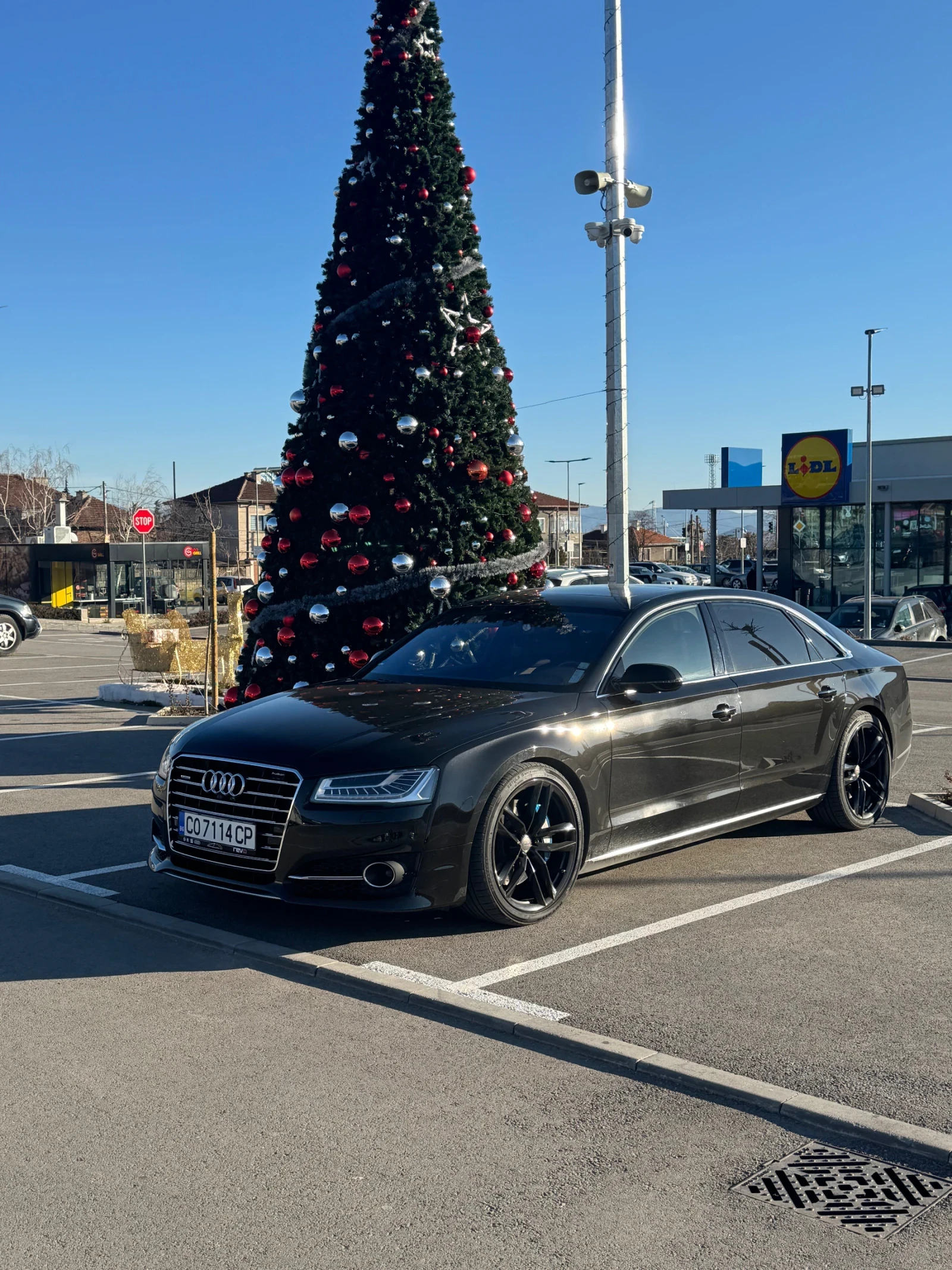Audi A8 A8 D4 Long 4.2 TDI 3xTV Presidential  - изображение 9