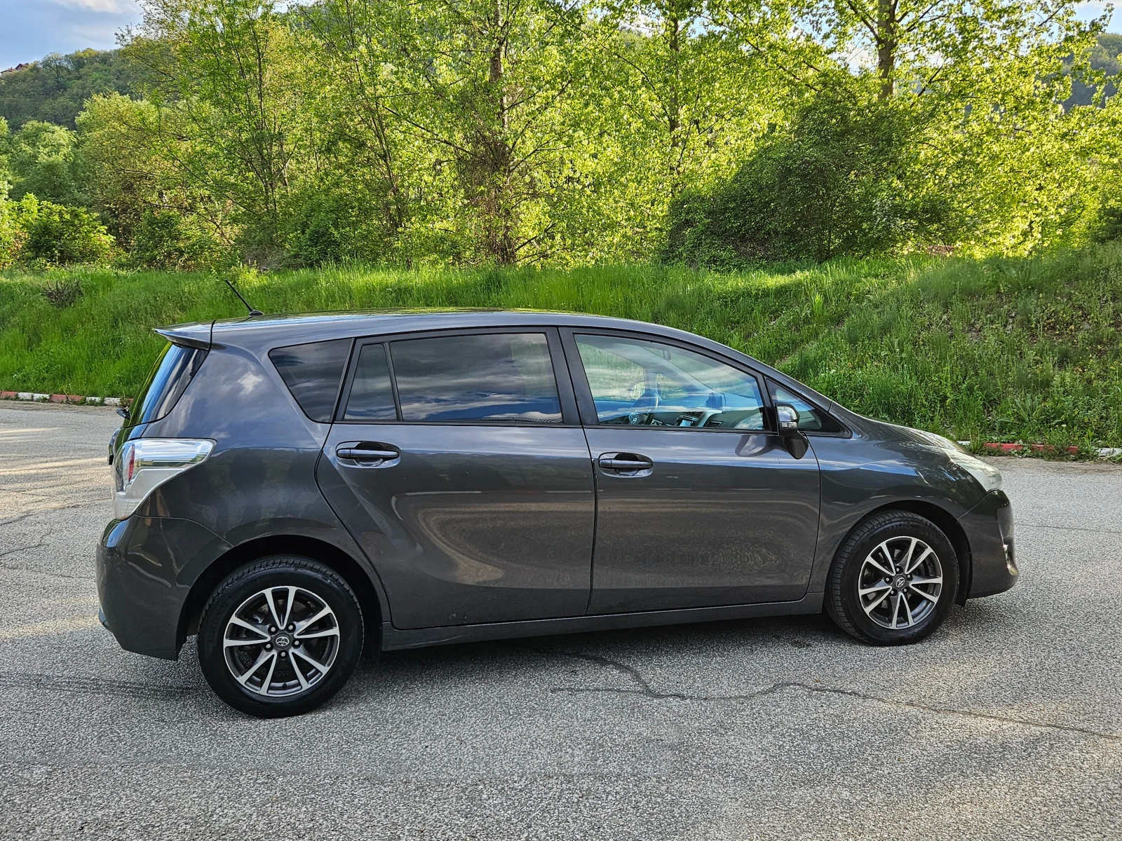 Toyota Verso Facelift/7mesta/Navigacia - изображение 6
