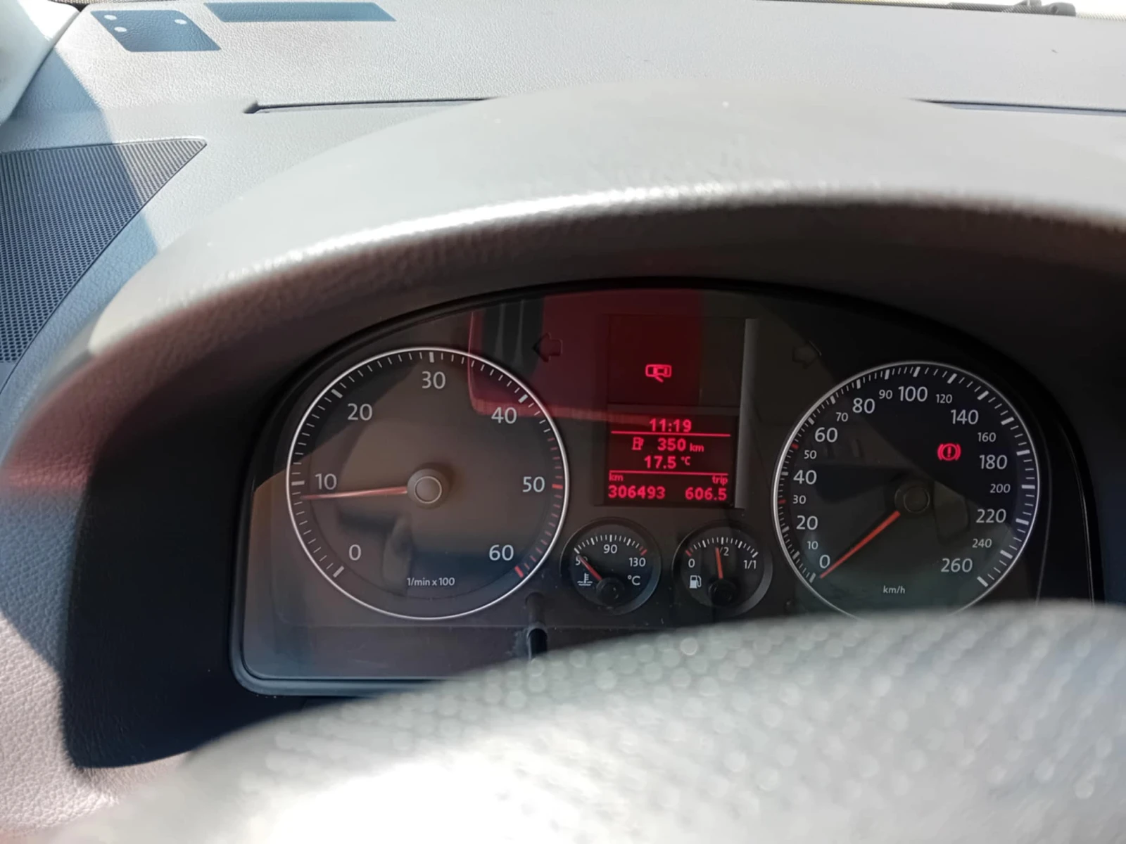 VW Touran 4+ 1 - изображение 10