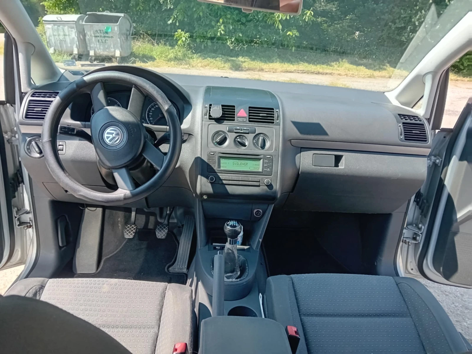 VW Touran 4+ 1 - изображение 7