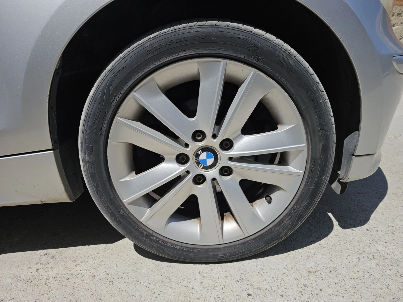 BMW 118 118D - изображение 8