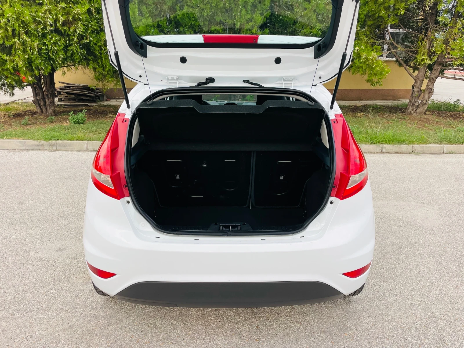 Ford Fiesta 1.4i 97к.с.  BRC   КЛИМА ИТАЛИЯ - изображение 4