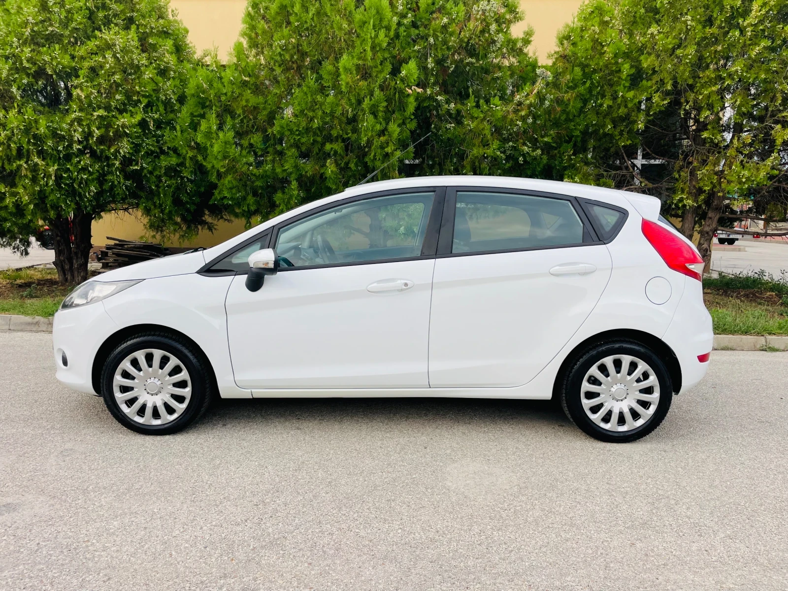 Ford Fiesta 1.4i 97к.с.  BRC   КЛИМА ИТАЛИЯ - изображение 2