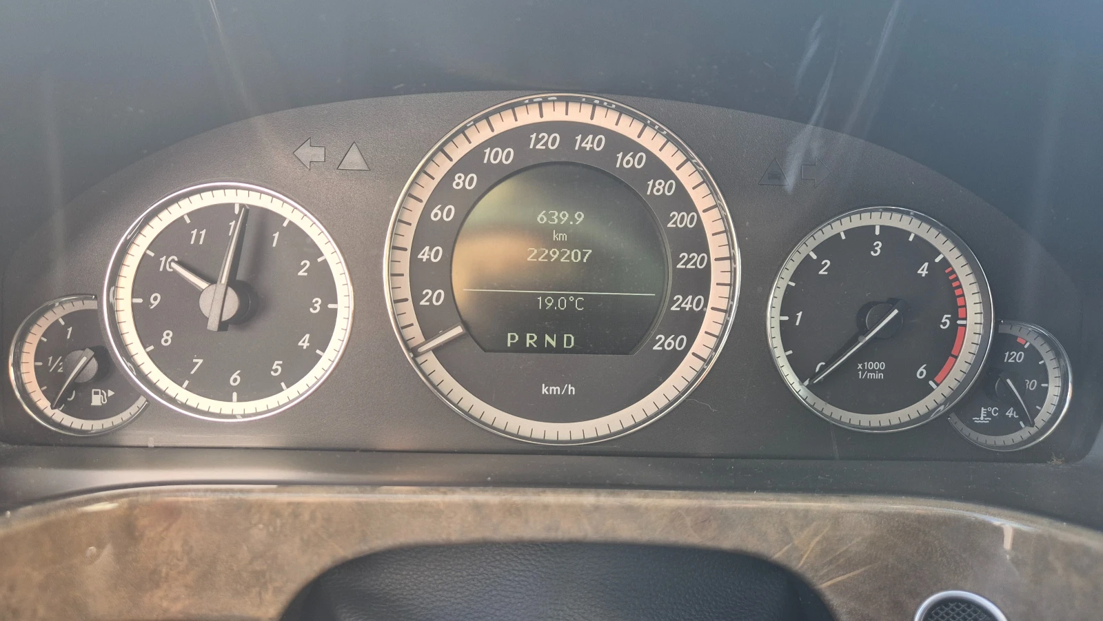 Mercedes-Benz E 250 E250CDI/BlueTEC | Mobile.bg   11