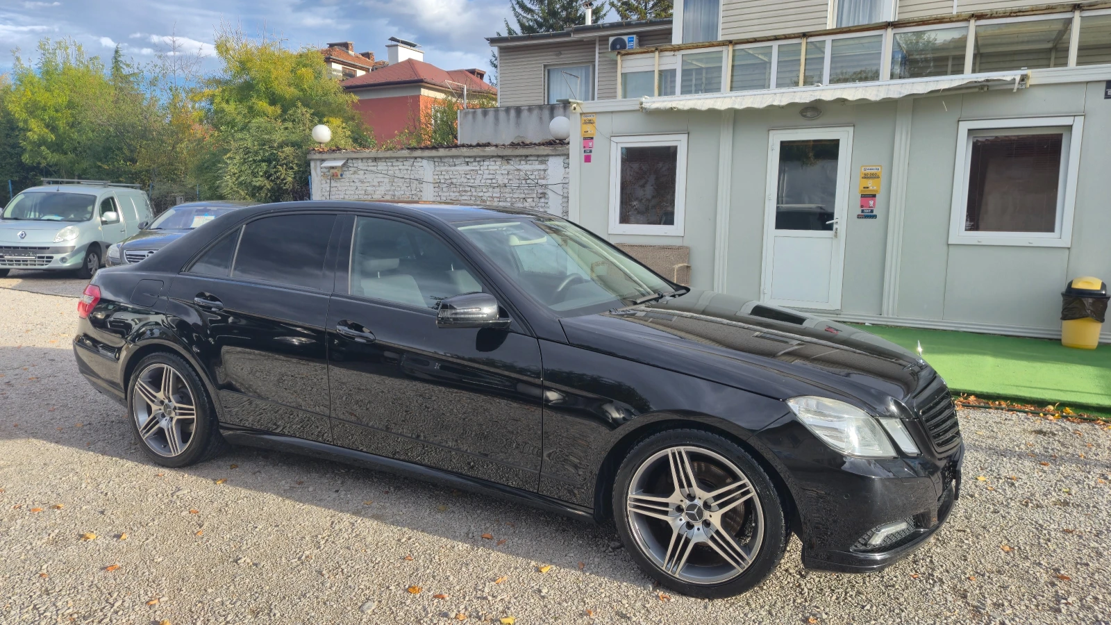 Mercedes-Benz E 250 E250CDI/BlueTEC - изображение 2