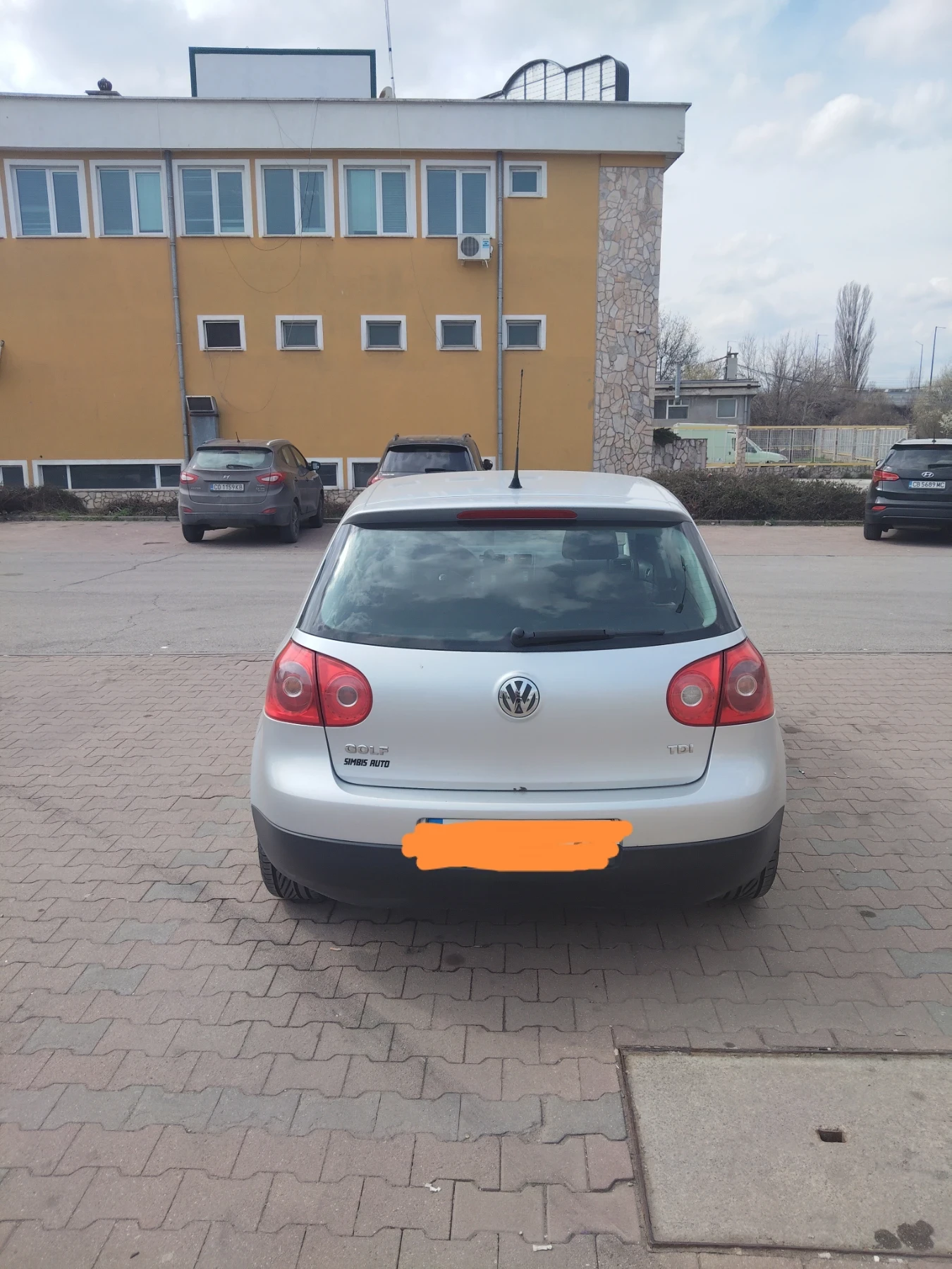 VW Golf, снимка 3 - Автомобили и джипове - 53983737