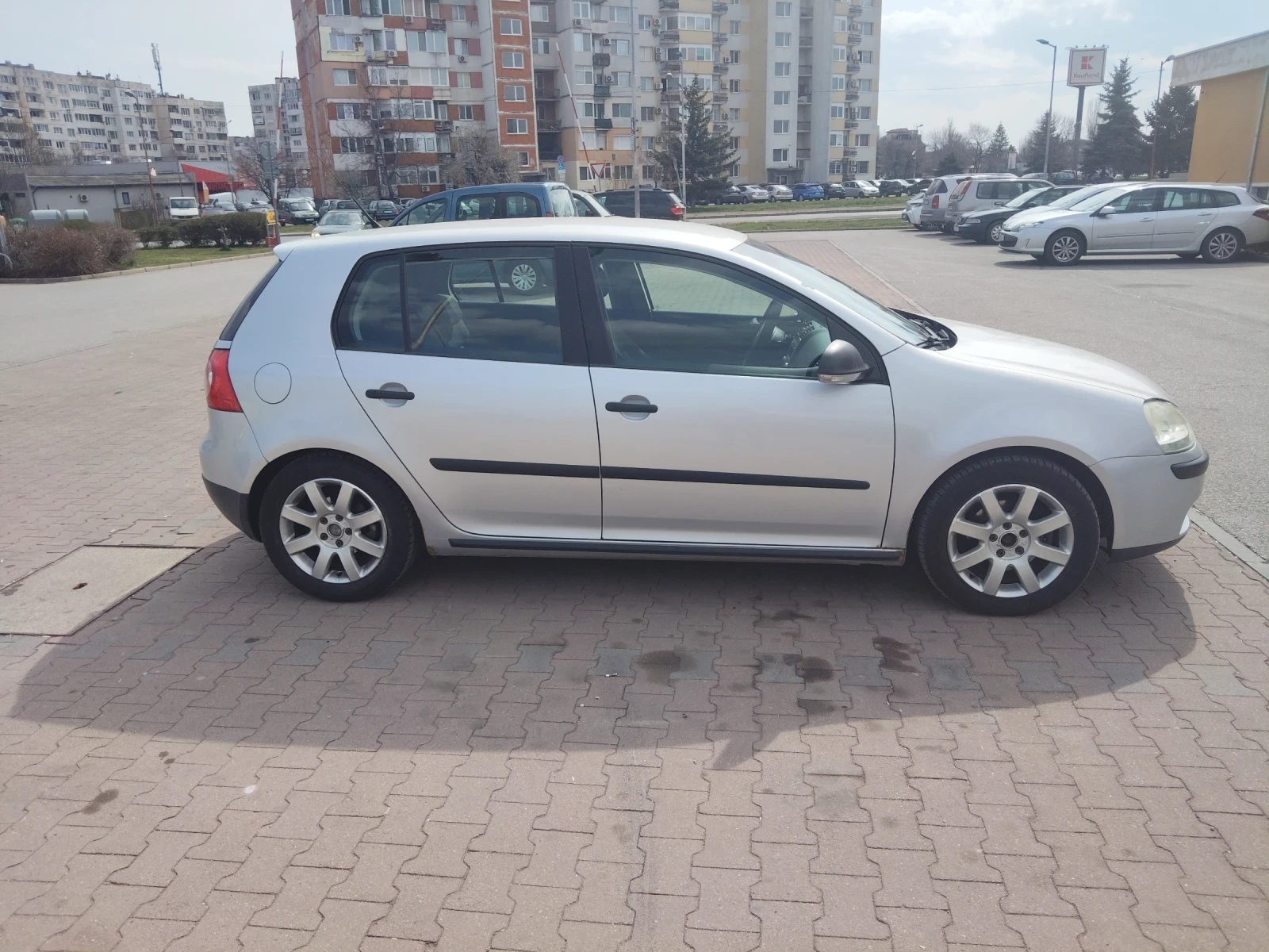 VW Golf, снимка 4 - Автомобили и джипове - 53983737