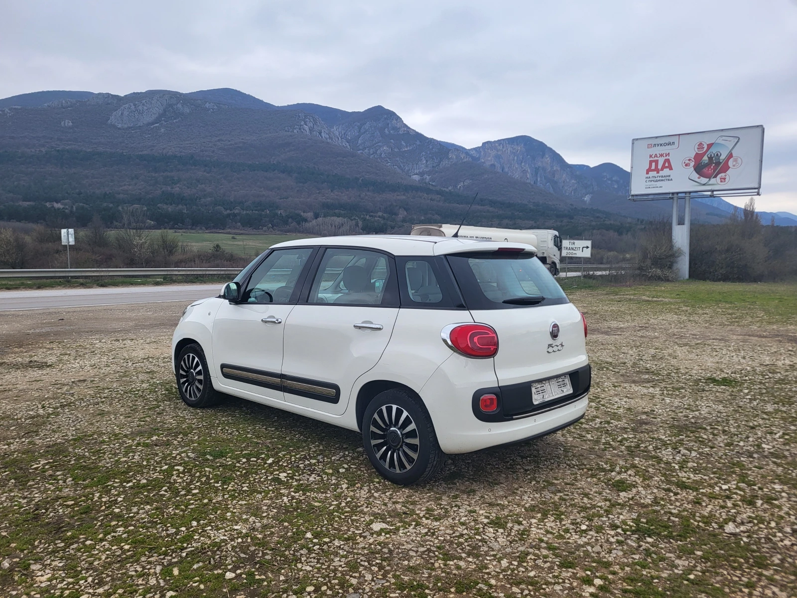 Fiat 500L 1.4i * ГАЗ* , снимка 3 - Автомобили и джипове - 54071525