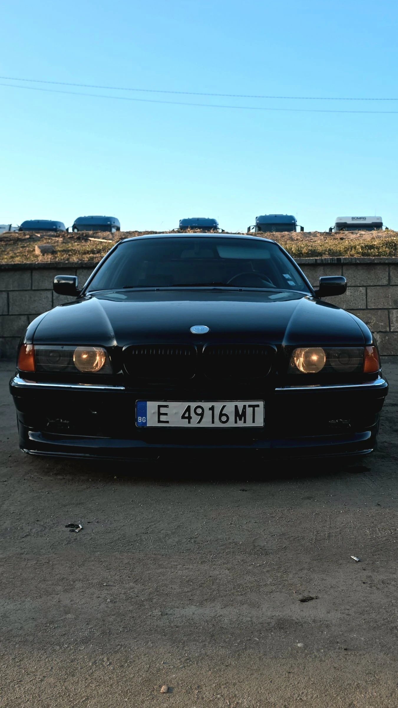 BMW 750 V12, 5.4