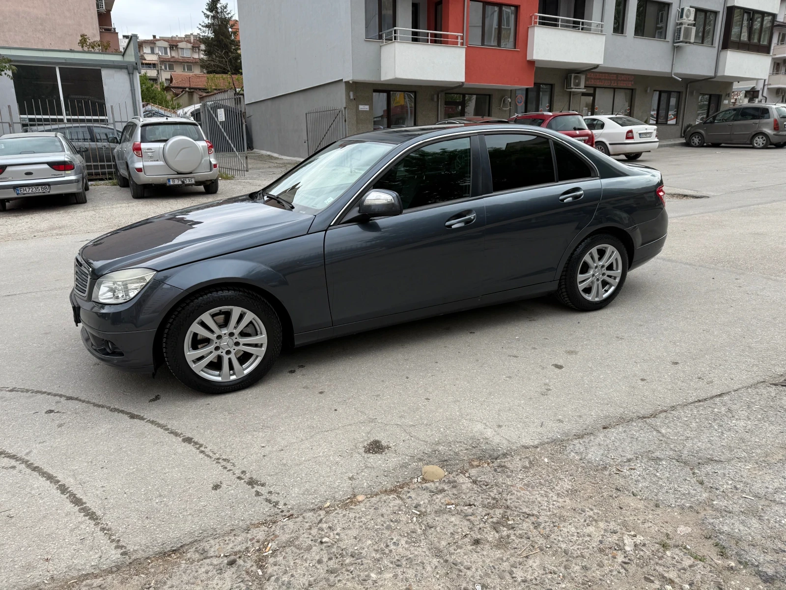 Mercedes-Benz C 180, снимка 6 - Автомобили и джипове - 54484476