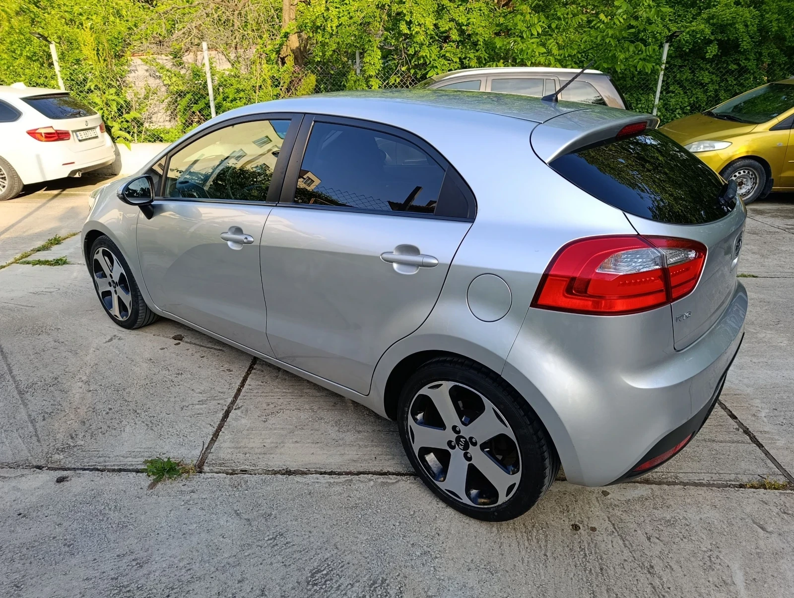 Kia Rio 1.4CRDI, снимка 5 - Автомобили и джипове - 54672327