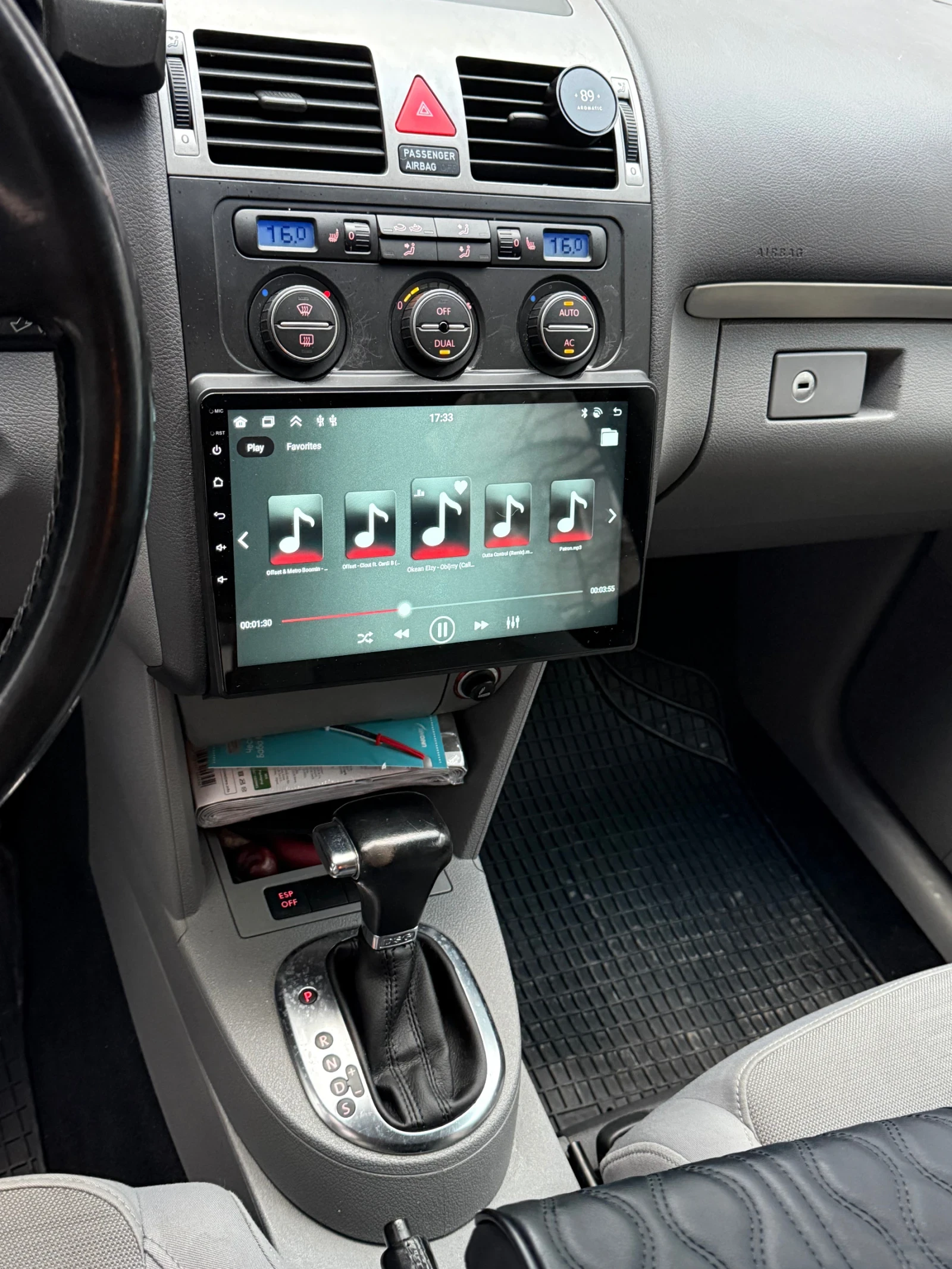 VW Touran 1, 9 TDI, снимка 5 - Автомобили и джипове - 55032706