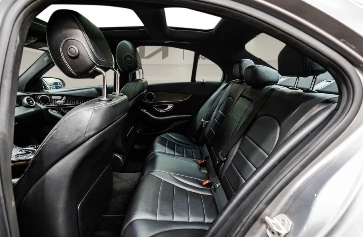 Mercedes-Benz C 300 AMG* 4matic* Памет* Камера* Панорама* БЕЗ ЩЕТИ* , снимка 15 - Автомобили и джипове - 55161819