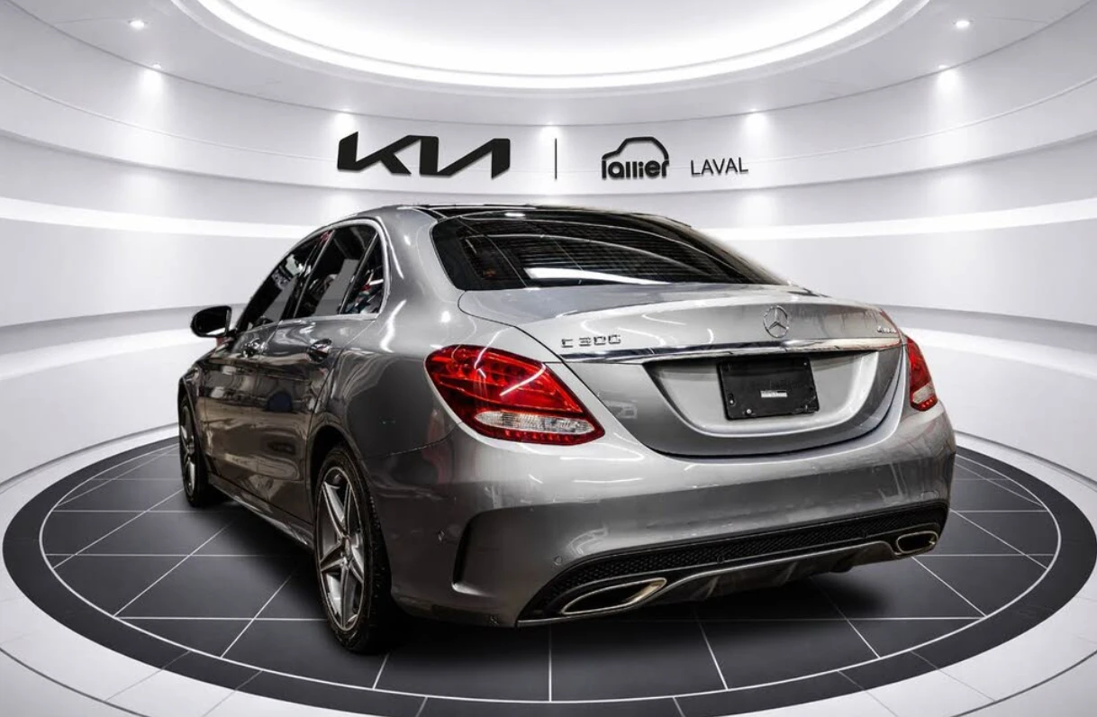 Mercedes-Benz C 300 AMG* 4matic* Памет* Камера* Панорама* БЕЗ ЩЕТИ* , снимка 4 - Автомобили и джипове - 55161819