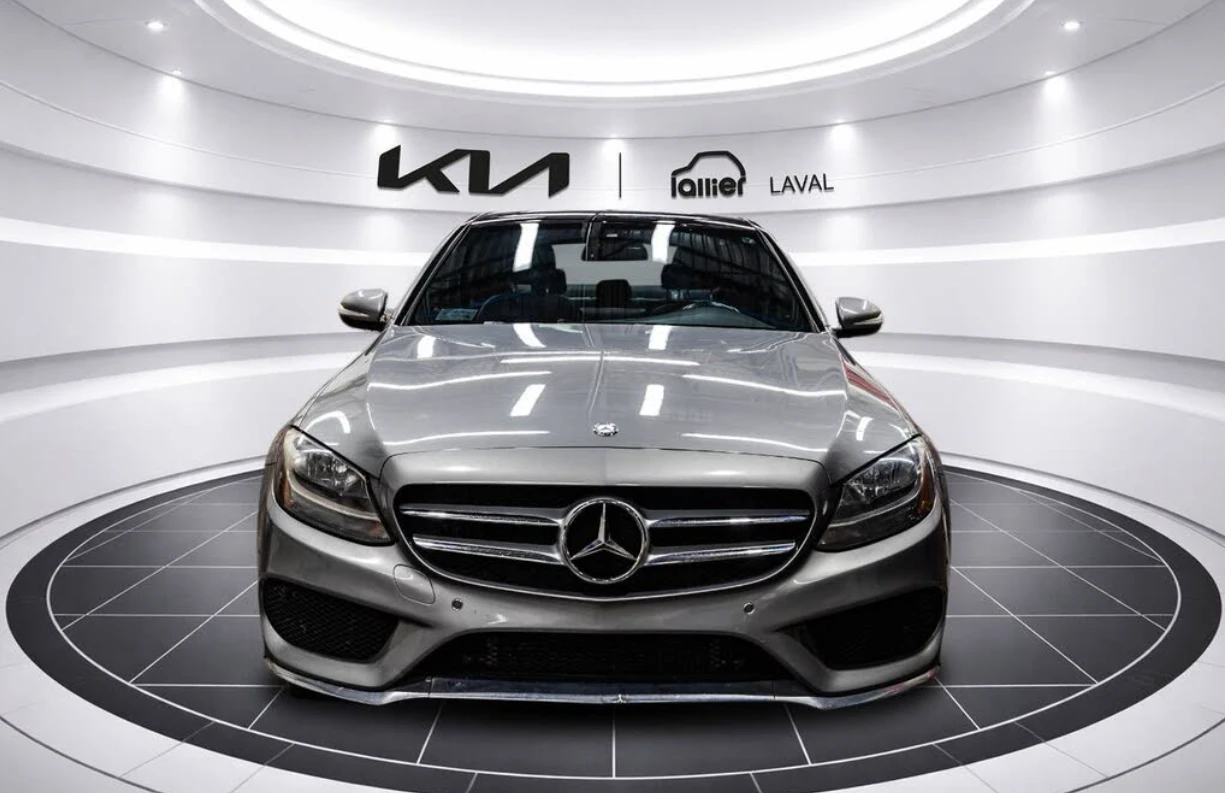 Mercedes-Benz C 300 AMG* 4matic* Памет* Камера* Панорама* БЕЗ ЩЕТИ* , снимка 2 - Автомобили и джипове - 55161819