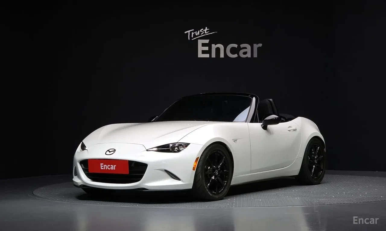 Mazda Mx-5 MIATA* РЪЧКА* КАМЕРА* SOFT TOP* 20k km