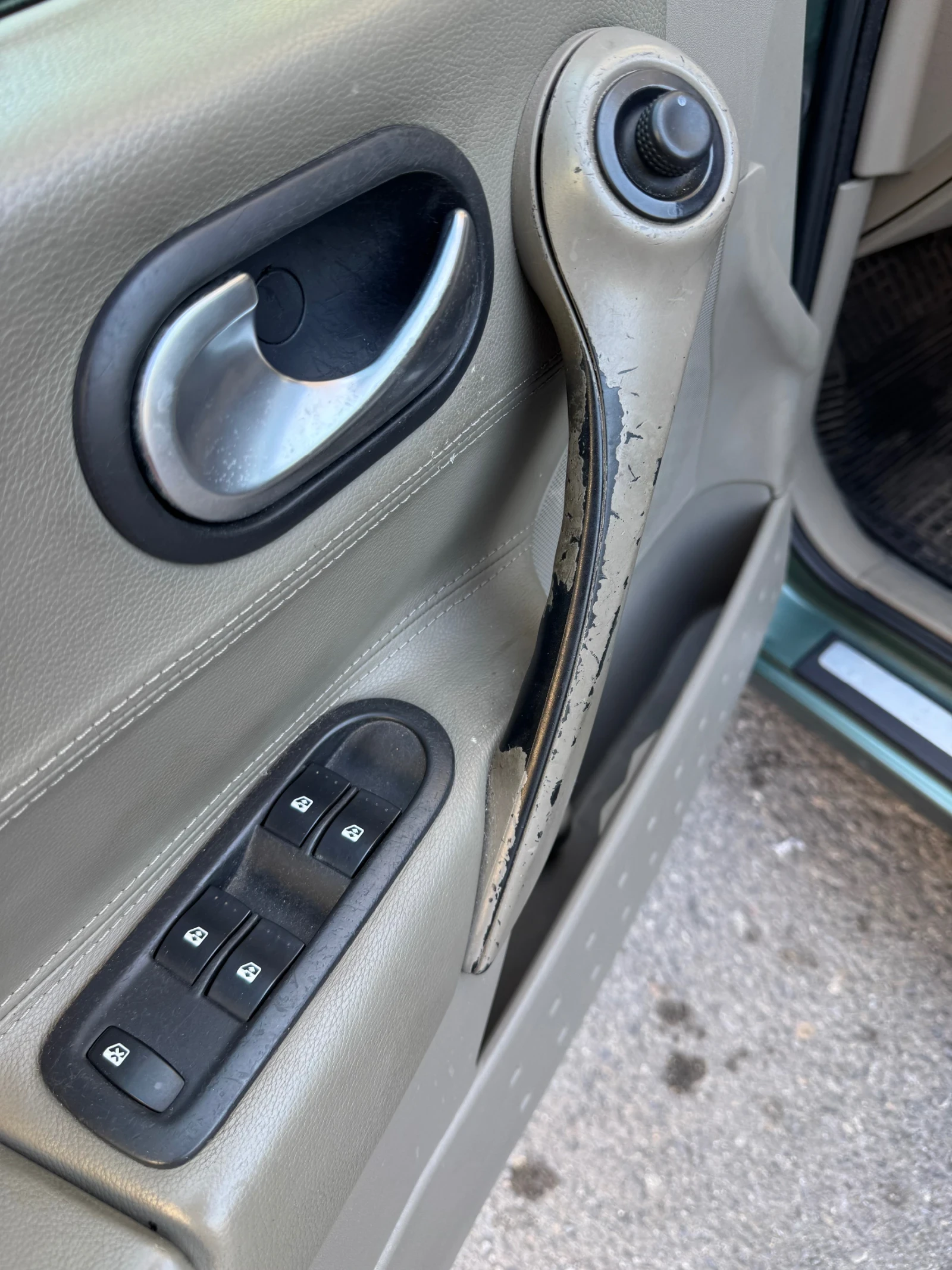 Renault Megane 2, снимка 7 - Автомобили и джипове - 56003455