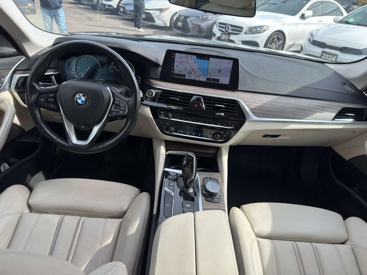 BMW 530 530i, xDrive, Luxury Pkg, Navi, Camera, Sunroof, L | Mobile.bg � ����������� 11