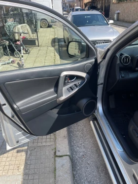 Toyota Rav4 | Mobile.bg    14