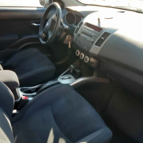 Обява за продажба на Mitsubishi Outlander 2.4i ~13 600 лв. - изображение 7