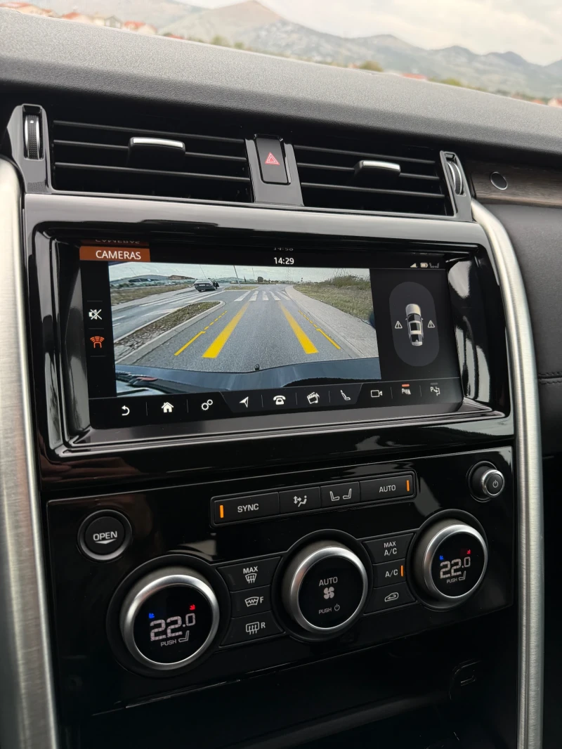 Land Rover Discovery HSE, снимка 12 - Автомобили и джипове - 52472555