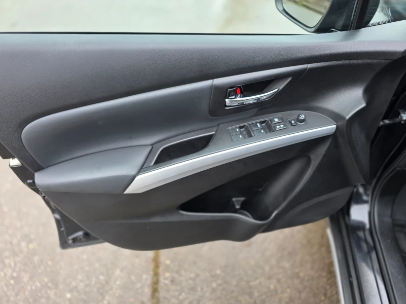 Suzuki SX4 S-Cross 1.6i 120k.c 4x4 ITALIA EURO 6B UNIKAT , снимка 9 - Автомобили и джипове - 53279251