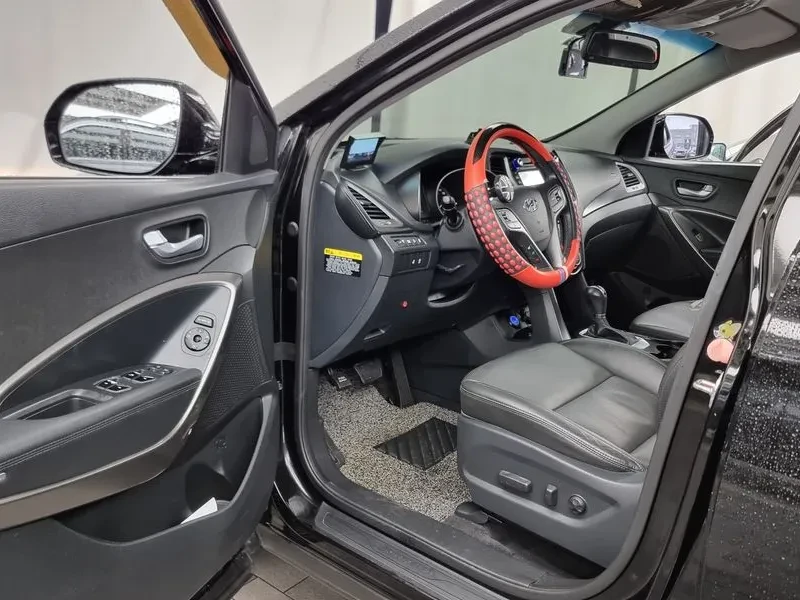 Hyundai Santa fe 2.0, снимка 10 - Автомобили и джипове - 54255450