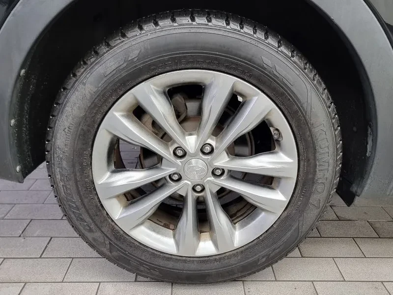 Hyundai Santa fe 2.0, снимка 5 - Автомобили и джипове - 54255450