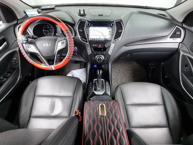 Hyundai Santa fe 2.0, снимка 7 - Автомобили и джипове - 54255450