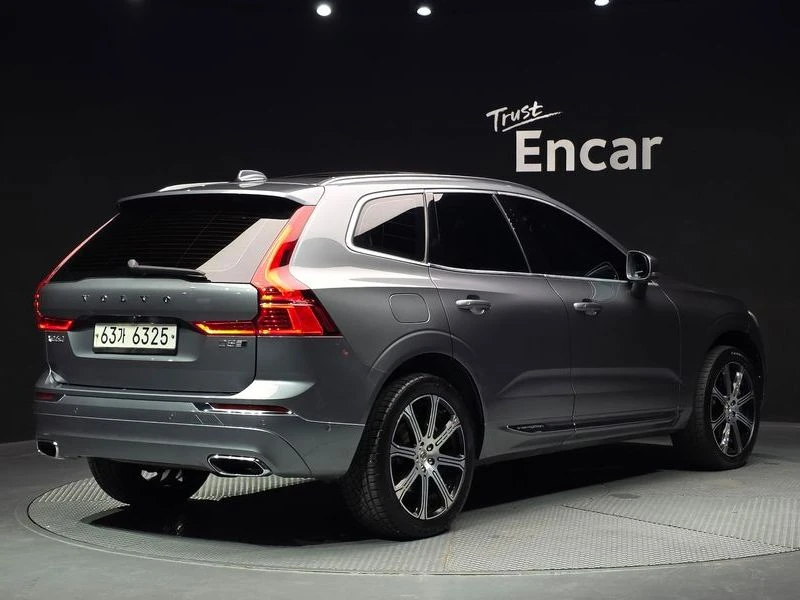 Volvo XC60 D5 Inscription| 235к.с.| ВКЛ.ТЕХНОТЕСТ, снимка 2 - Автомобили и джипове - 55171514