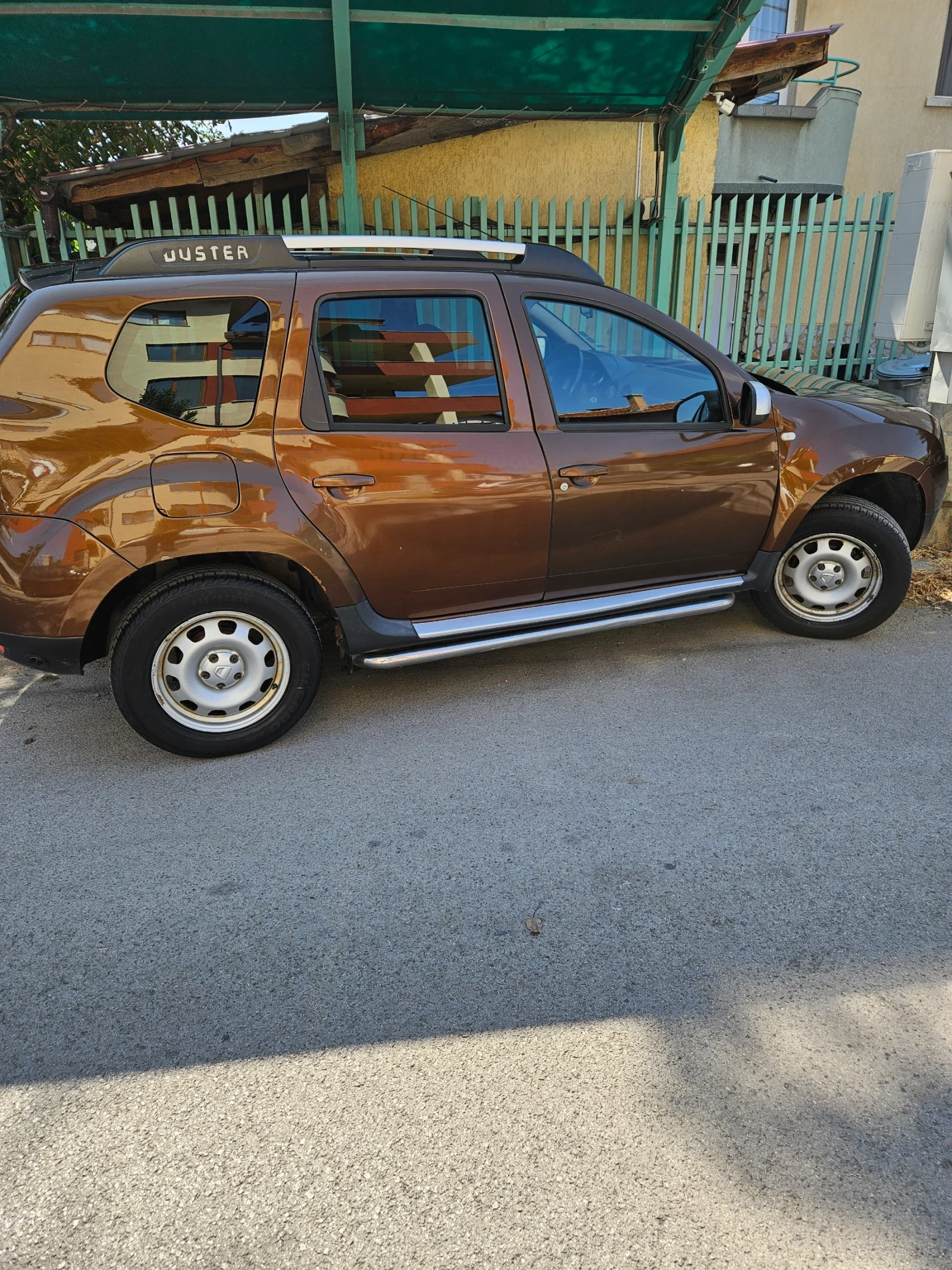 Dacia Duster 1.6 4х4 LPG - изображение 5