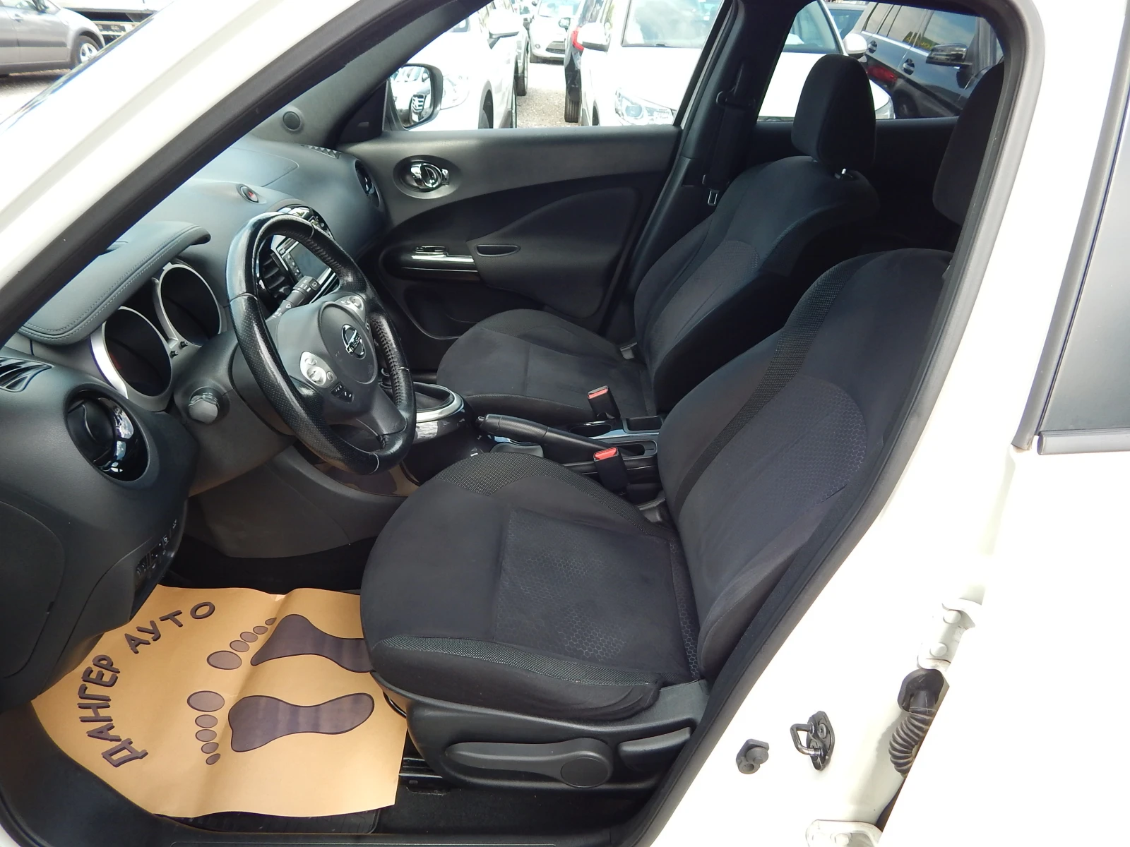 Nissan Juke 1.5DCI* NAVI* БЯЛА ПЕРЛА* КАМЕРА*  - изображение 10