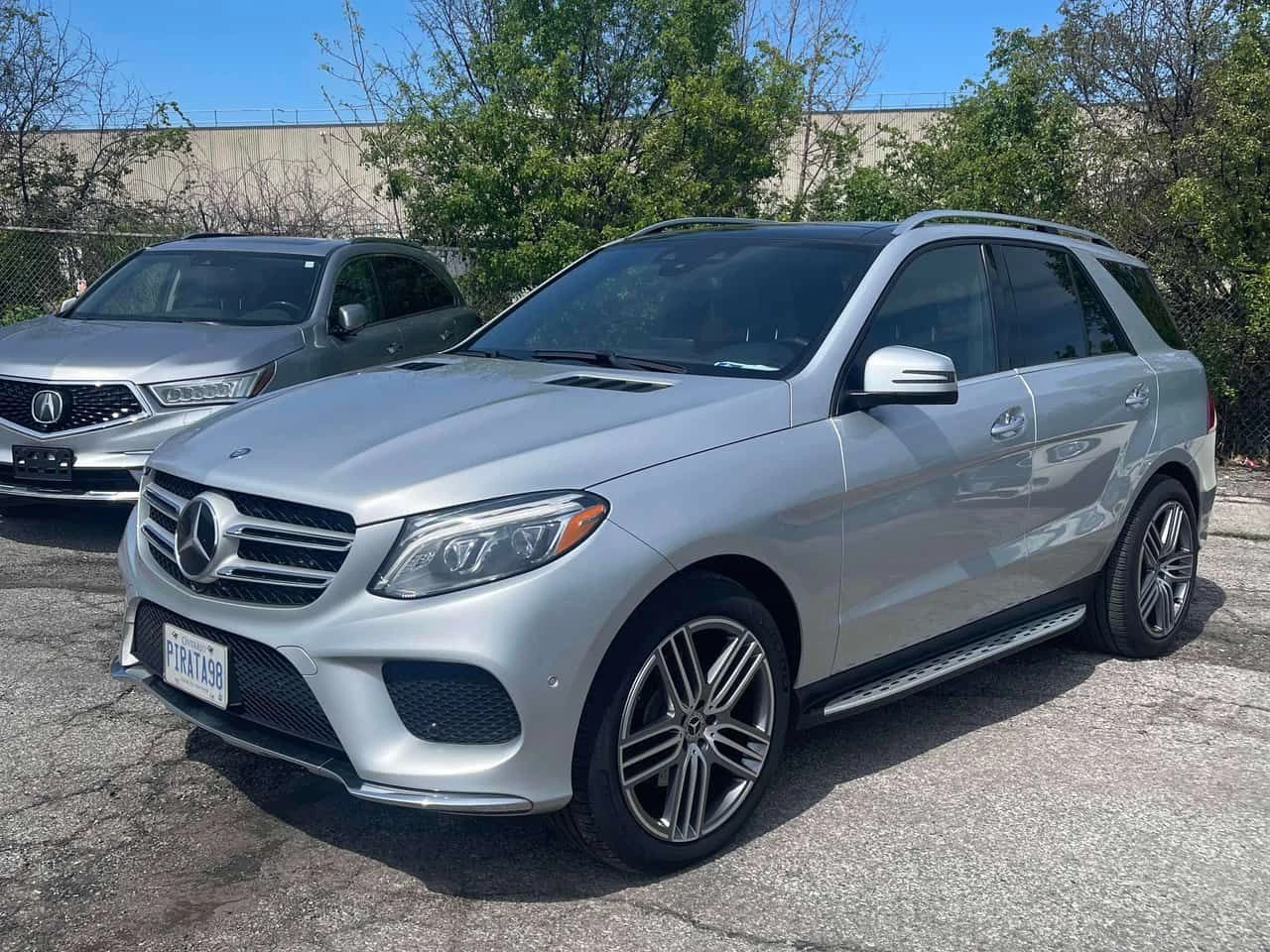 Mercedes-Benz GLE 350 | DISTRONIC | HARMAN KARDON | 360 | CARFAX | 