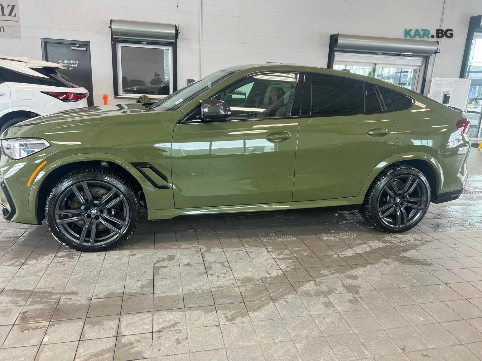 BMW X6 M Competition Автокредит Цена до България, снимка 5 - Автомобили и джипове - 54817336