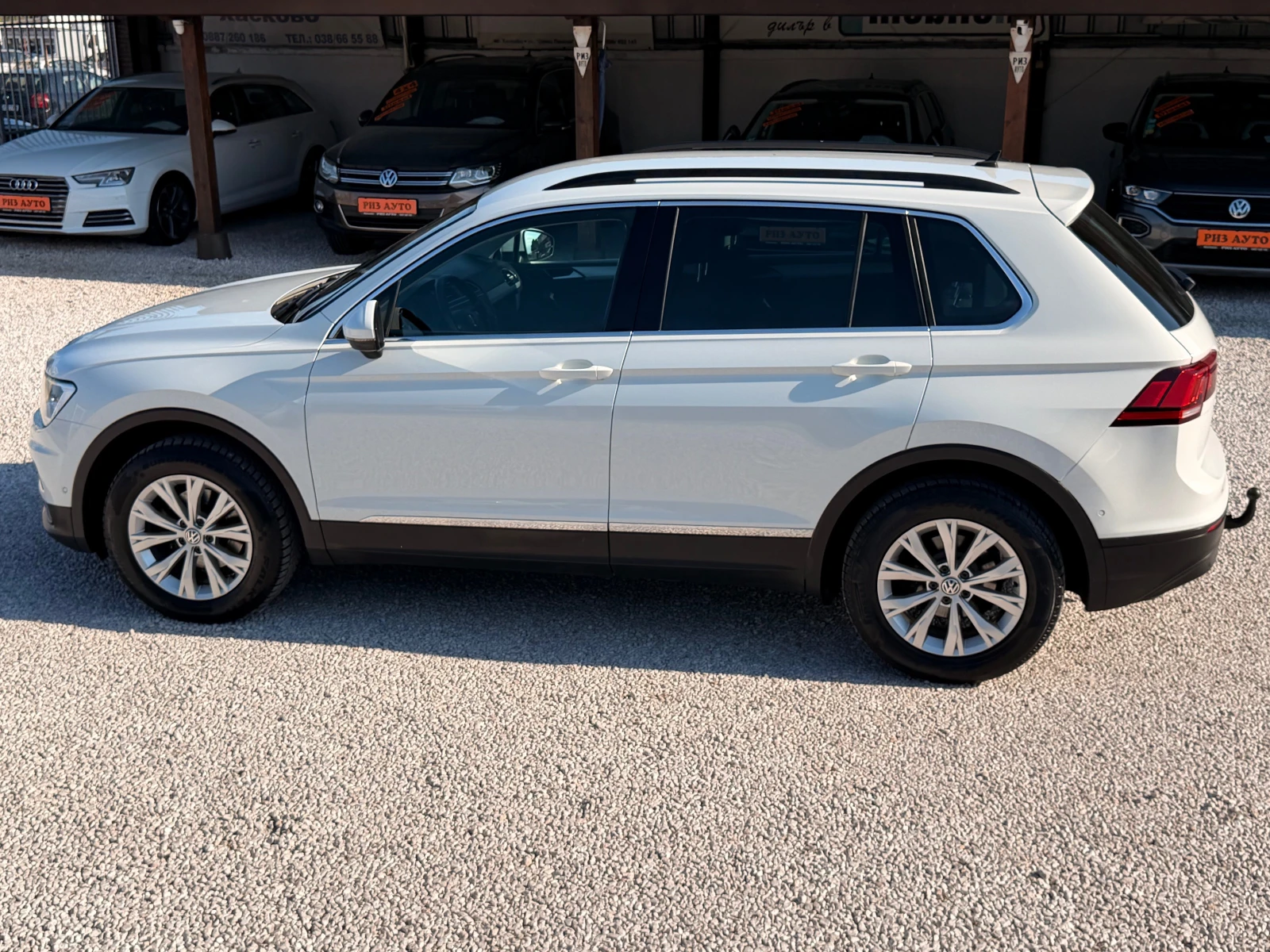 VW Tiguan 2.0TDI* NAVI* KAMERA* PARKASISTANS* 6SK* LIZING, снимка 12 - Автомобили и джипове - 55003420