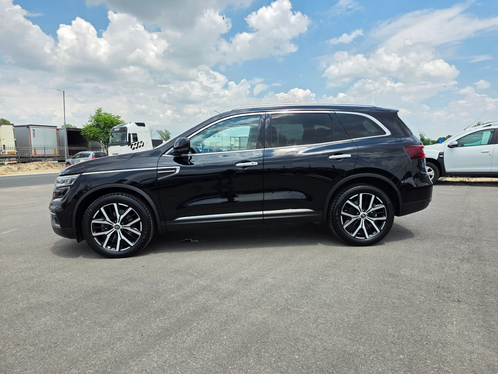 Renault Koleos INTENS-4Х4-A/T-190кс, снимка 2 - Автомобили и джипове - 55146669