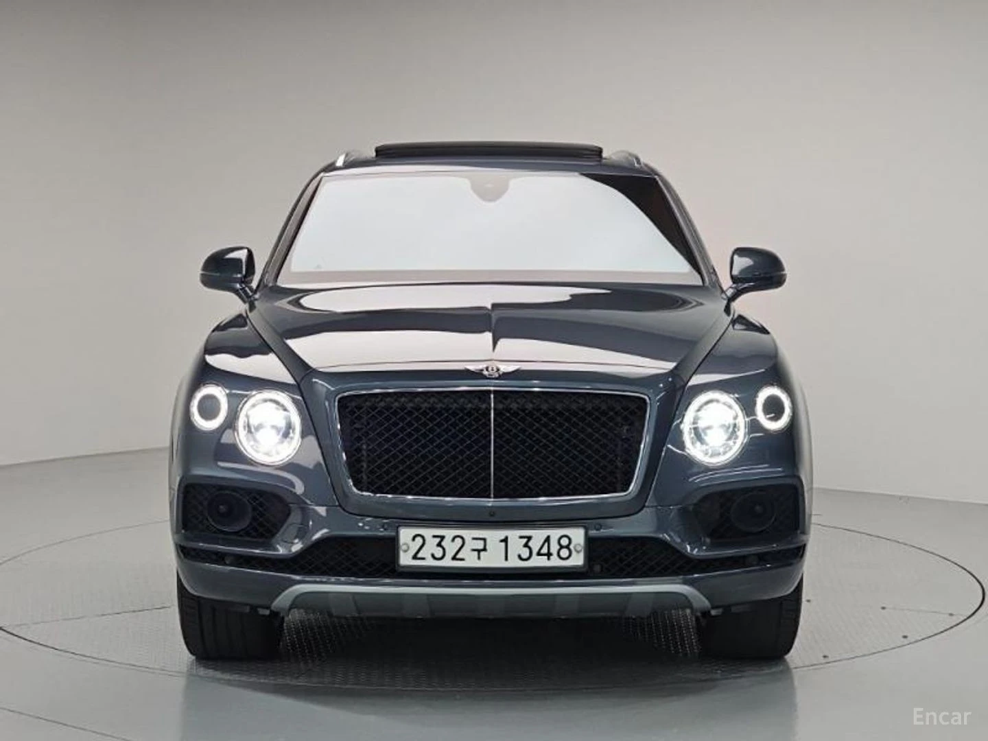 Bentley Bentayga 4.0* V8* �������* ���������* 360* ������* HUD*  | Mobile.bg � ����������� 2