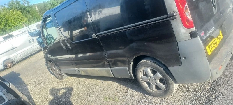 Opel Vivaro 2000 CDTI, снимка 1 - Бусове и автобуси - 46162989