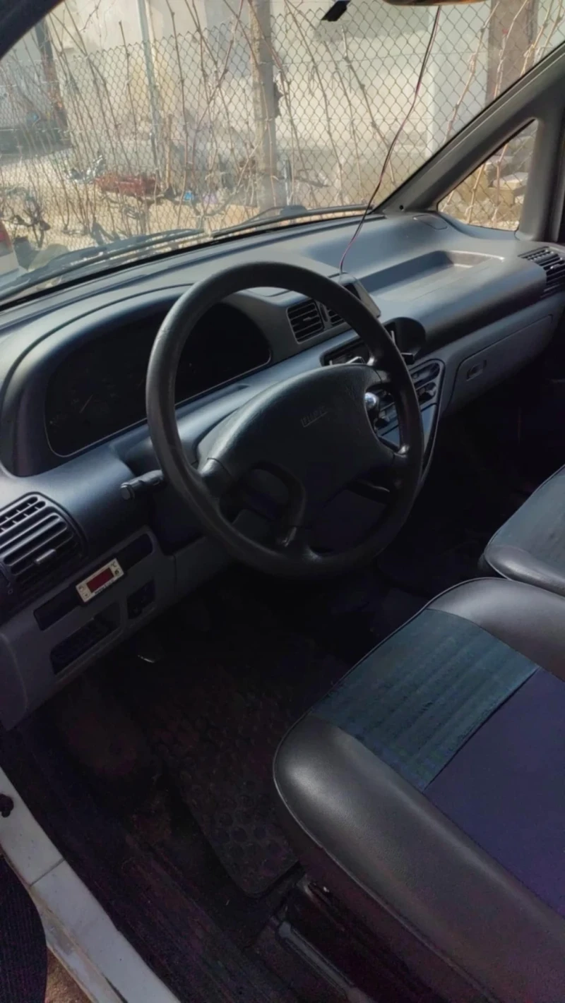 Fiat Scudo 2000 кубика, снимка 15 - Бусове и автобуси - 49242408