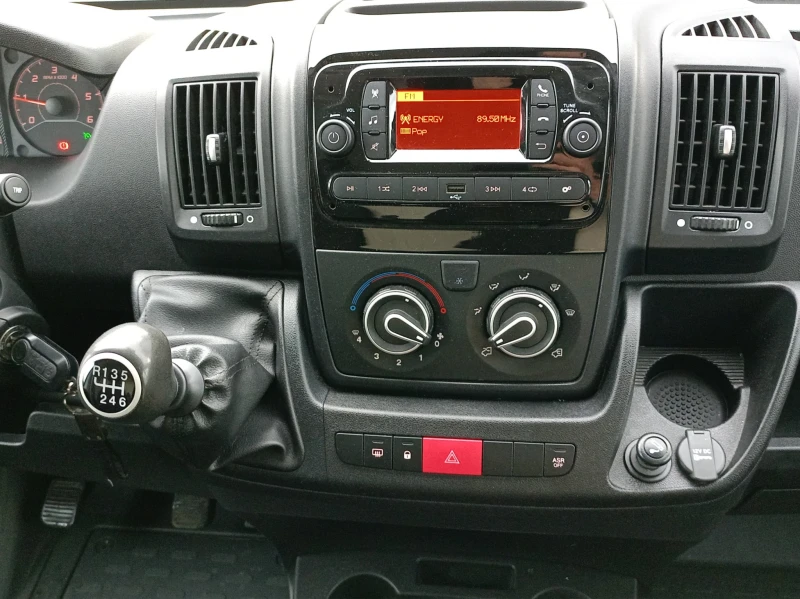 Peugeot Boxer FT 335L3H2 2.2 BlueHDI 140 S&S E6.4, снимка 13 - Бусове и автобуси - 53011873