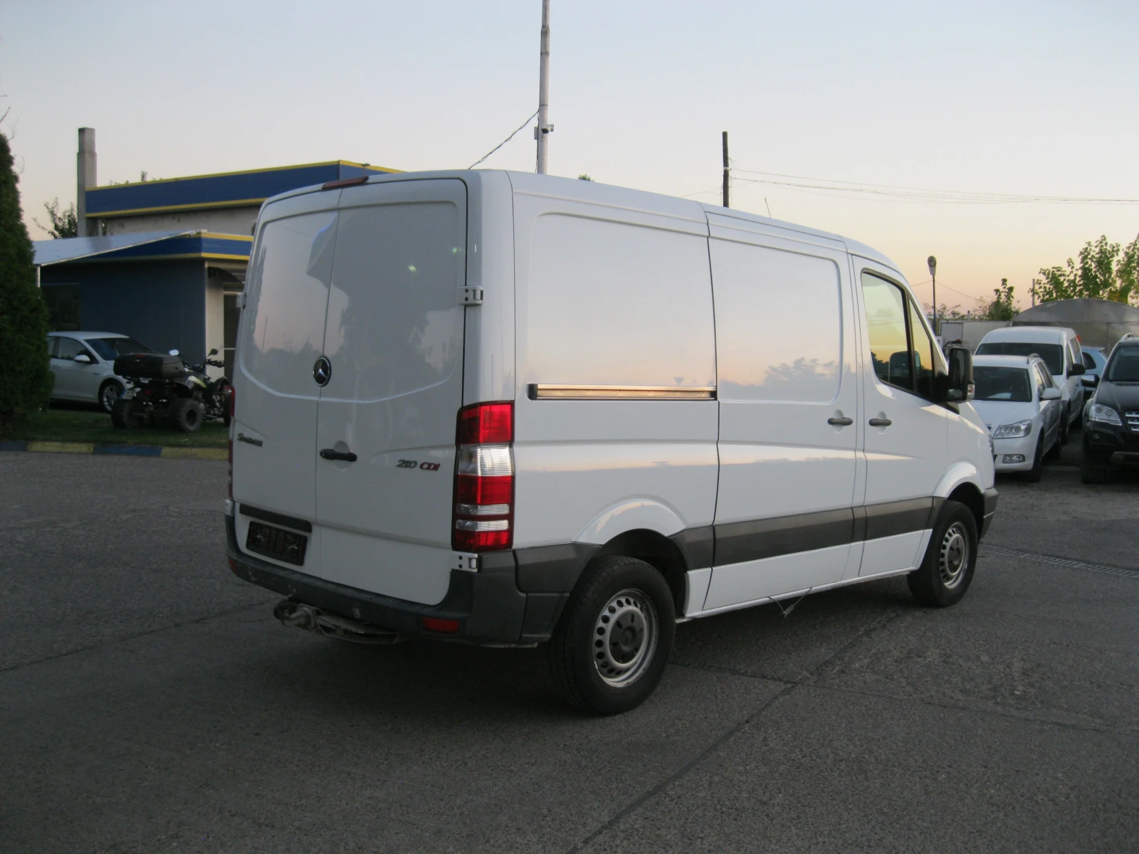 Mercedes-Benz Sprinter 210  - изображение 6