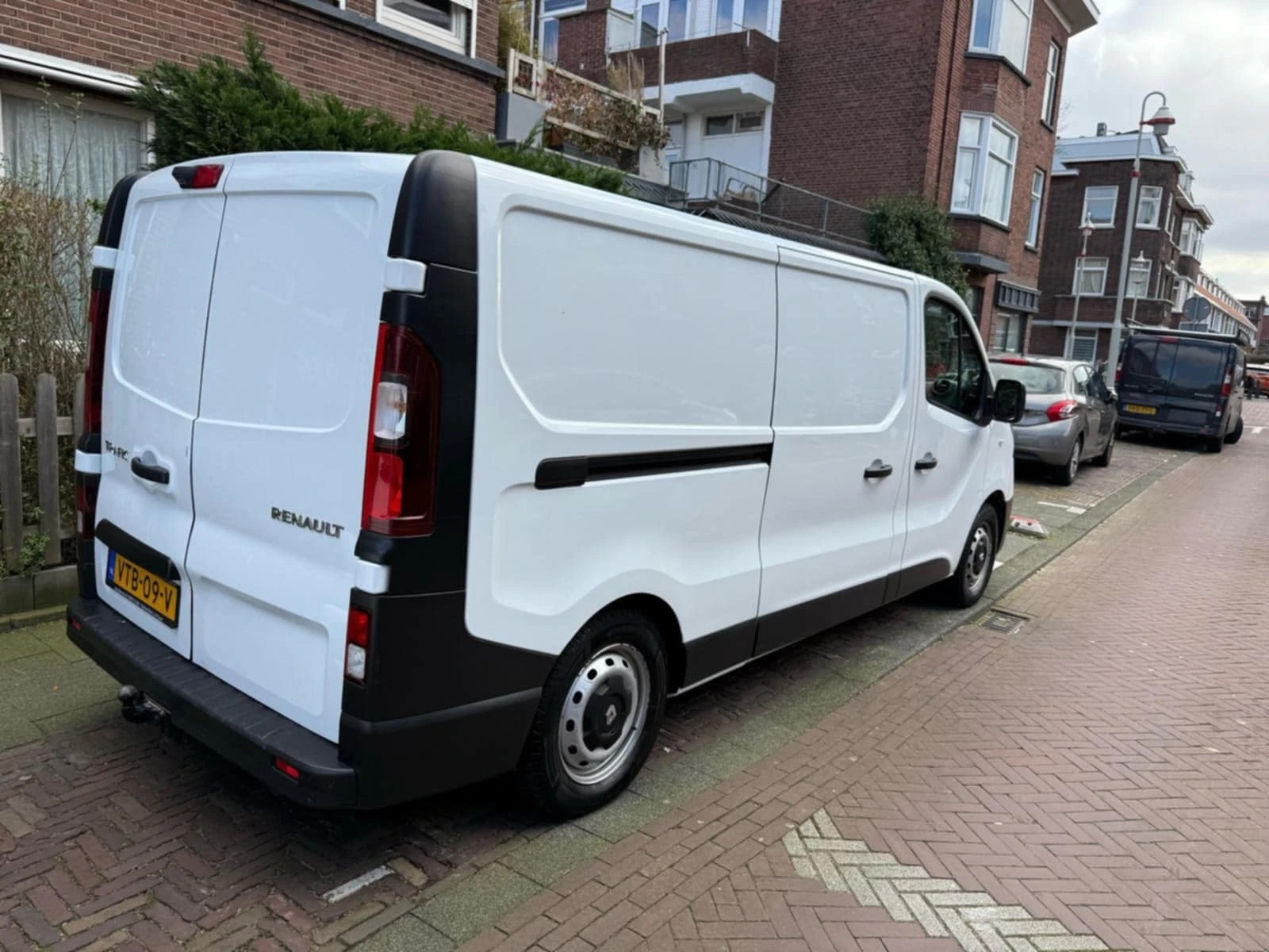 Renault Trafic 1.6 - изображение 3