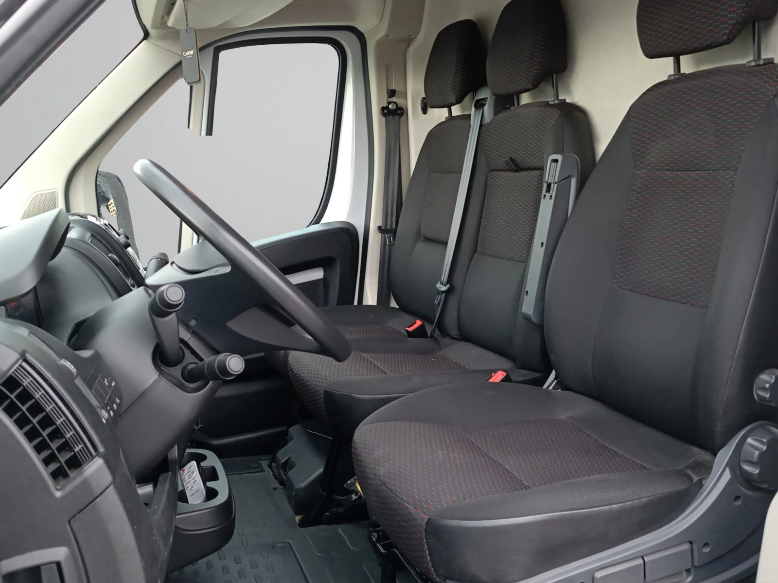 Peugeot Boxer FT 335L3H2 2.2 BlueHDI 140 S&S E6.4 - изображение 10