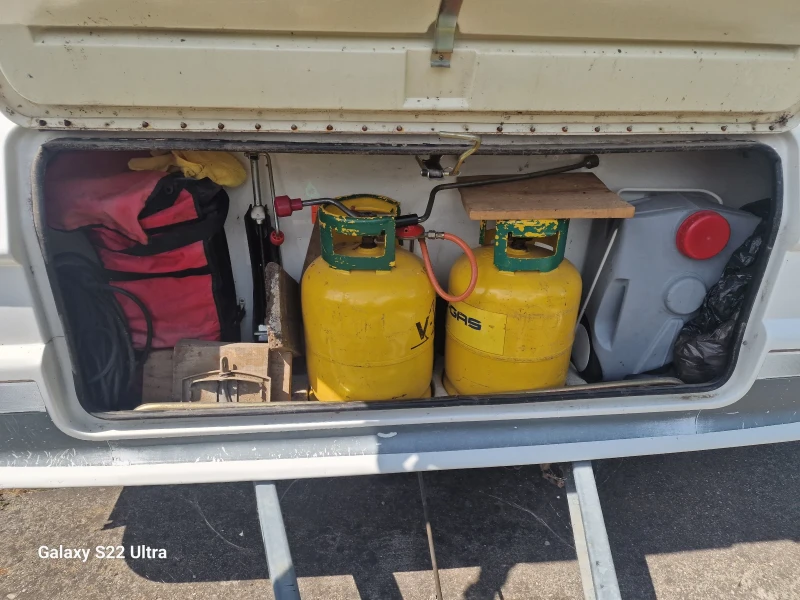 Каравана Chateau Calista , снимка 3 - Каравани и кемпери - 52905521