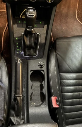 Skoda Octavia VRS* ОЧАКВАН ВНОС* DSG* ПОДГРЕВ* NAVI* TOP, снимка 12