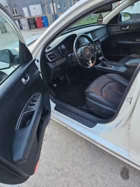 Обява за продажба на Kia K5 2.0 LPI, Keyless, подгрев на волан и седалки ~25 999 лв. - изображение 6